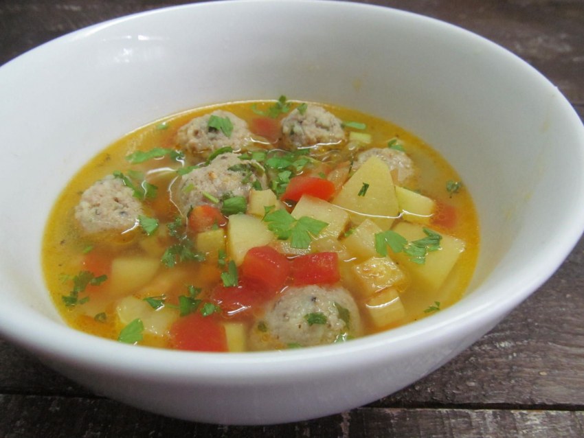 Куриный суп с макаронами