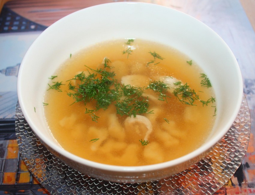 Куриный суп с клецками