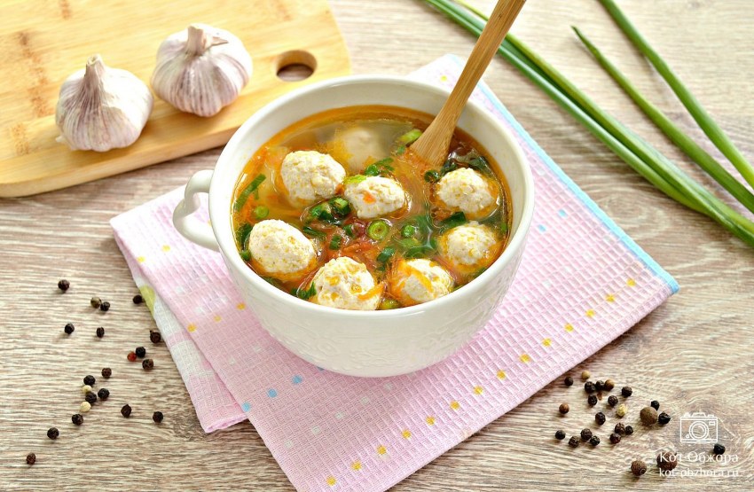 Супис куриными фрикадельками
