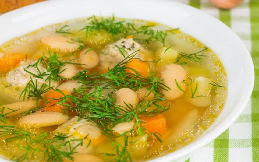 Суп с галушками клецками