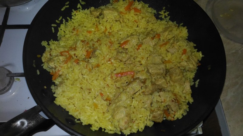 Плов из риса для каши