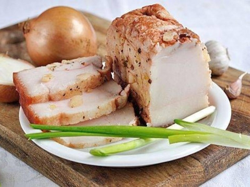 Сало соленое вареное