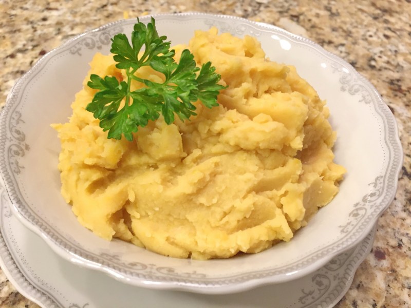 Чечевица зеленая с овощами