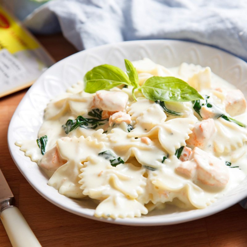 Курочка с макаронами