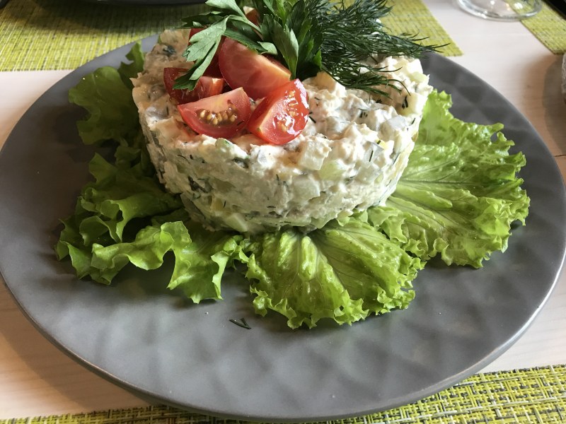 Салат столичный