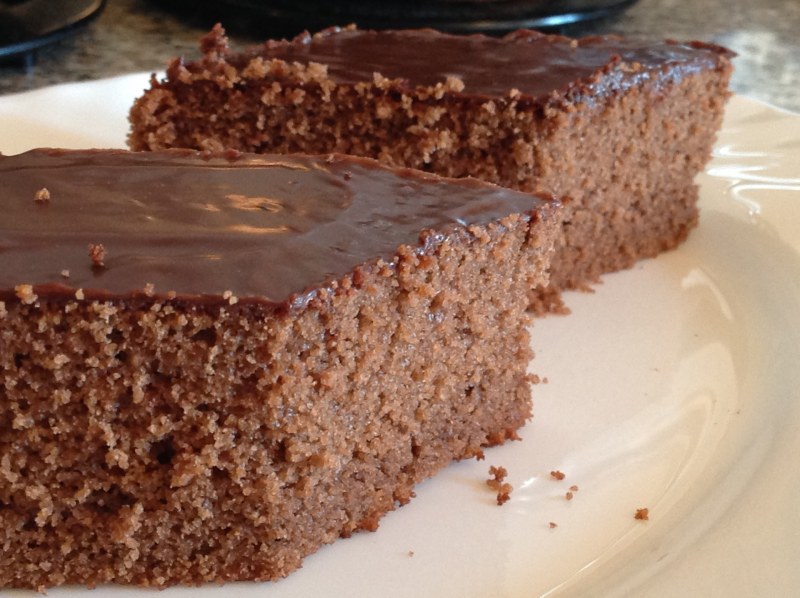 Пирог из манки и какао