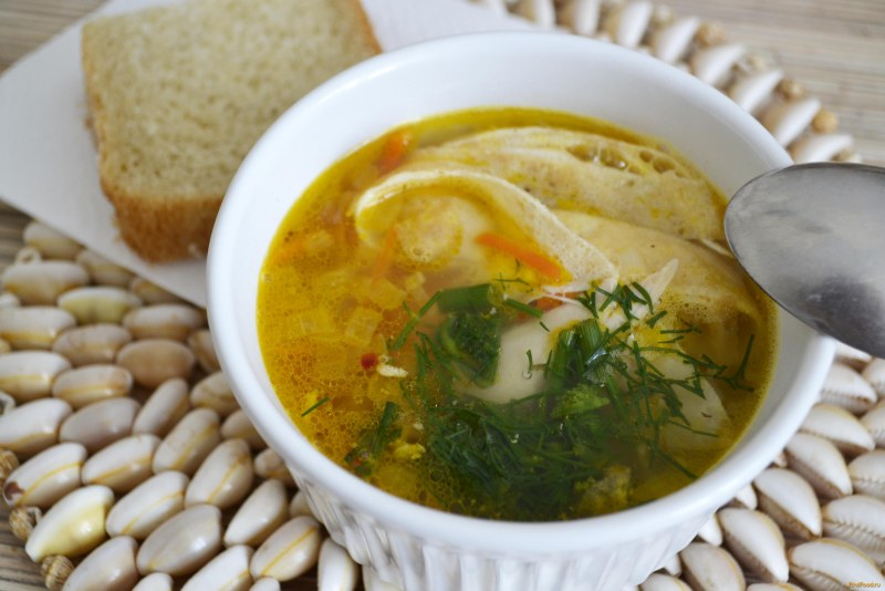 Бульон с курицей