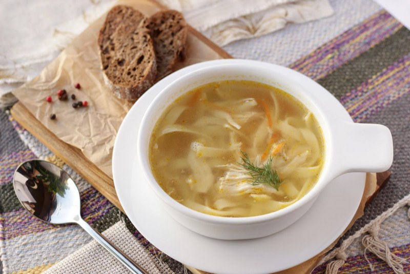 Прозрачные супы консоме
