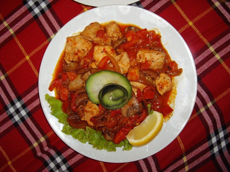 Люля кебаб с запеченными овощами