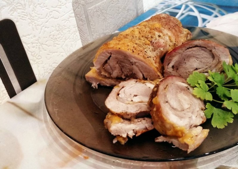 Мясной итальянский рулет поркетта