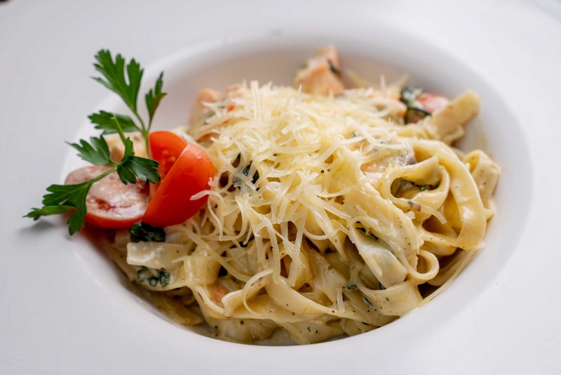 Паста фетучини с курицей
