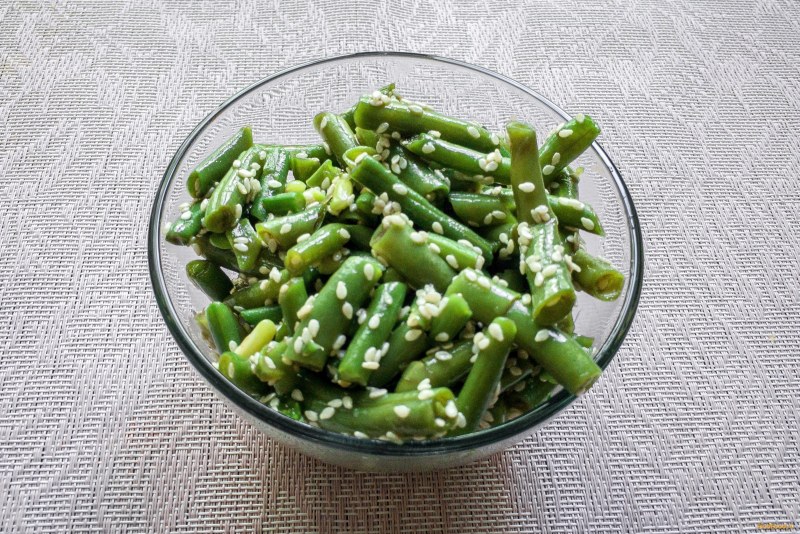 Салат со стручковой фасолью