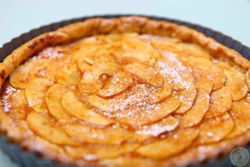 Овсяная шарлотка с яблоками