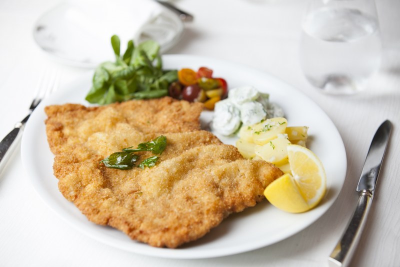Куриный шницель с пастой