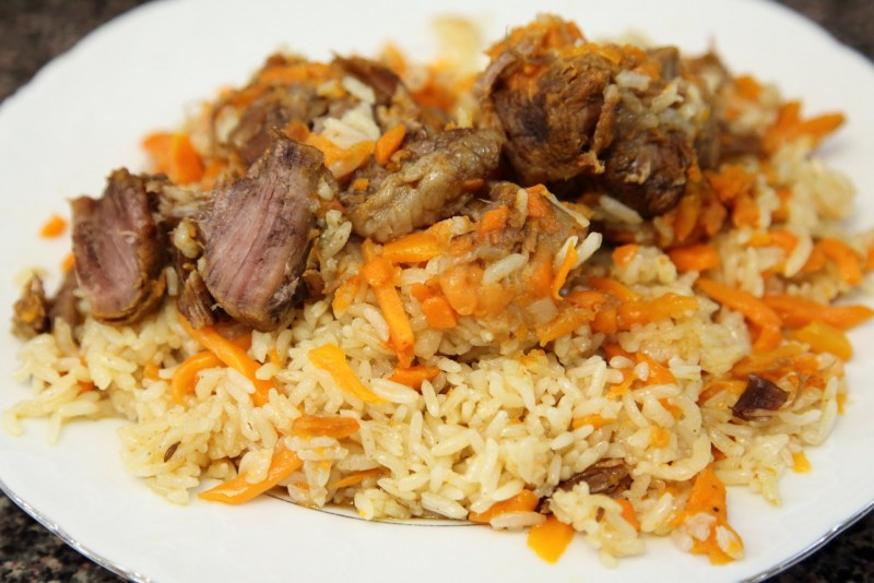 Постный плов с грибами