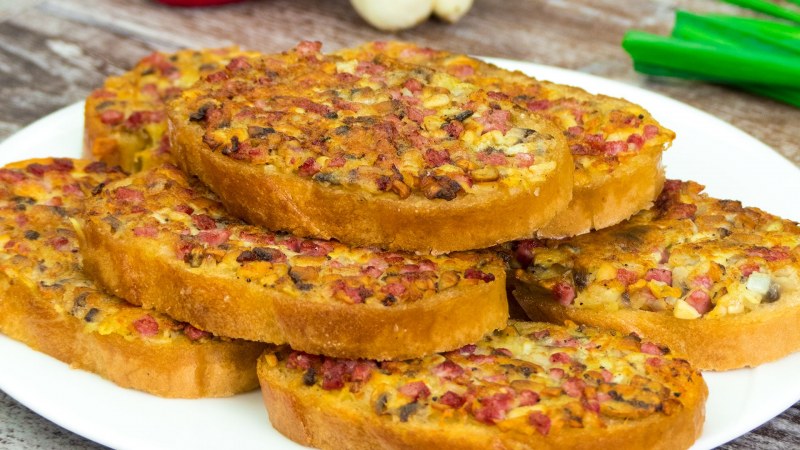 Пицца на хлебе в духовке