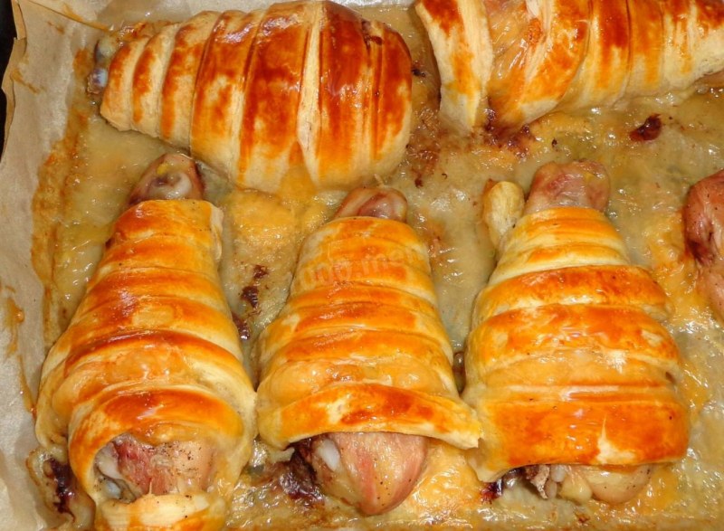 Мясные клубочки в слоеном