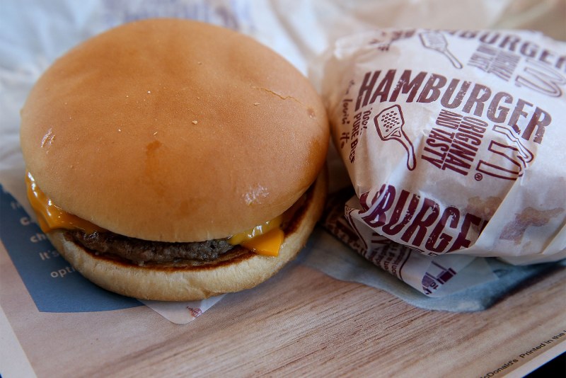 MCDONALD'S бургер