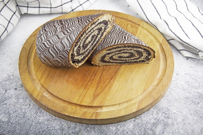 Плюшка с маком
