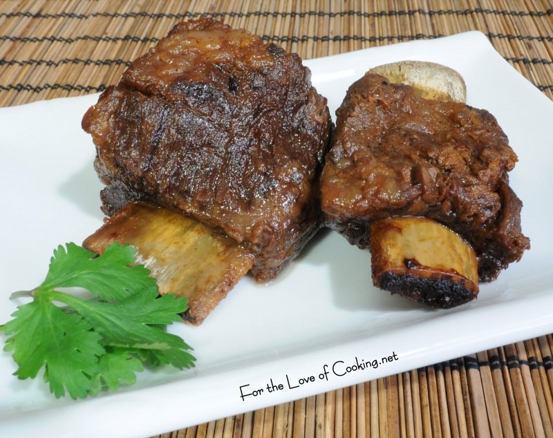 Аппетитные ребрышки с овощами