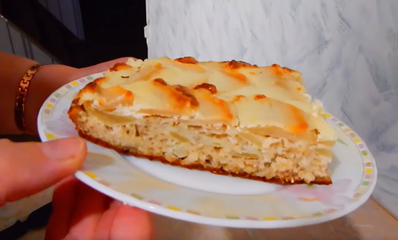 Пирог с творогом и персиками