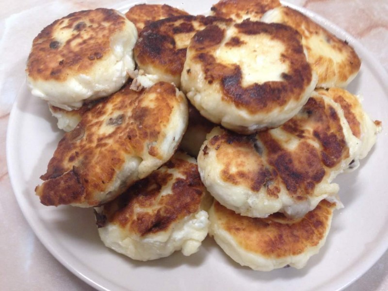 Сырники Элика с изюмом 600 гр