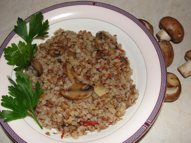 Каша с грибами