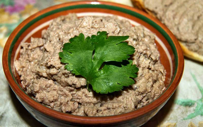 Печеночный паштет с черносливом