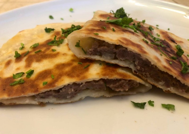 Кутабы с зеленью