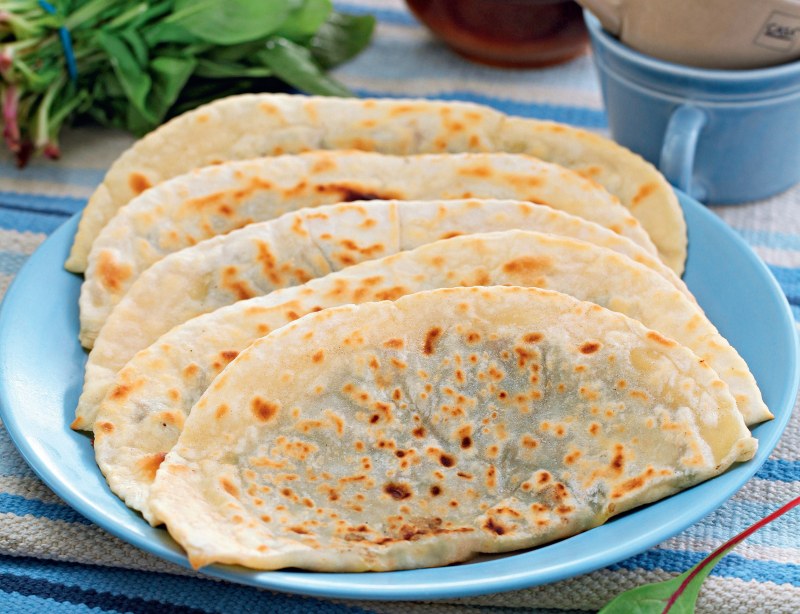 Кутабы азербайджанские с мясом