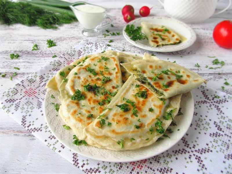 Азербайджанские лепешки кутабы