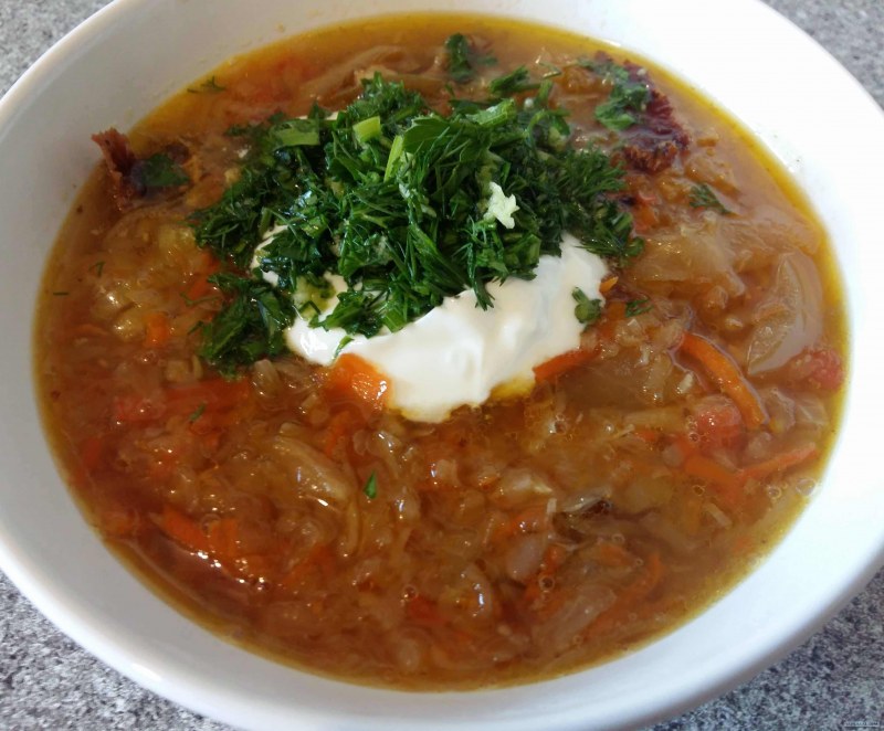 Щи с кислой капустой