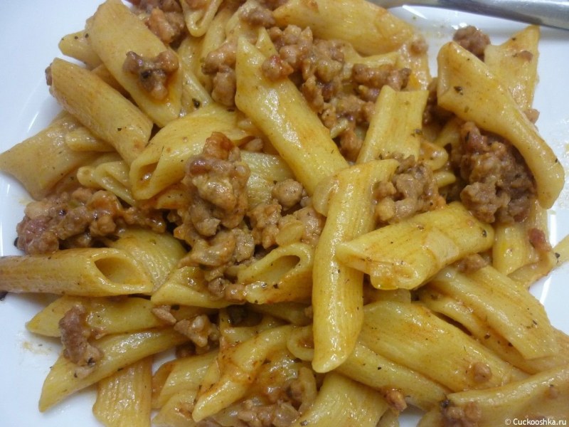 Макароны по-флотски с тушенкой