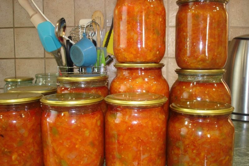 Салат из моркови и помидоров