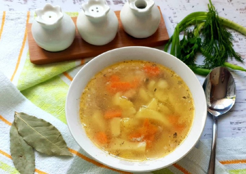 Уха из горбуши головы и хвоста