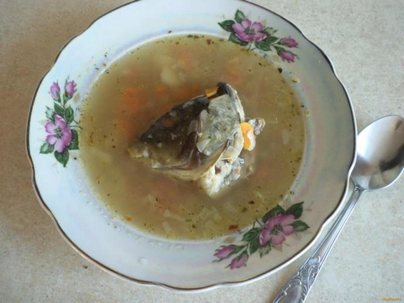 Уха в кастрюле