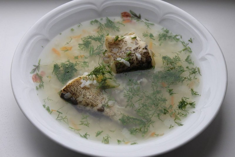 Рыба заливная целиком