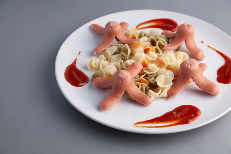 Макароны с сосисками Осьминожки