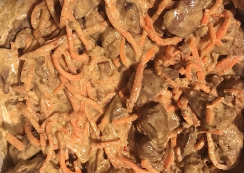 Салат с печенью и корейской морковью