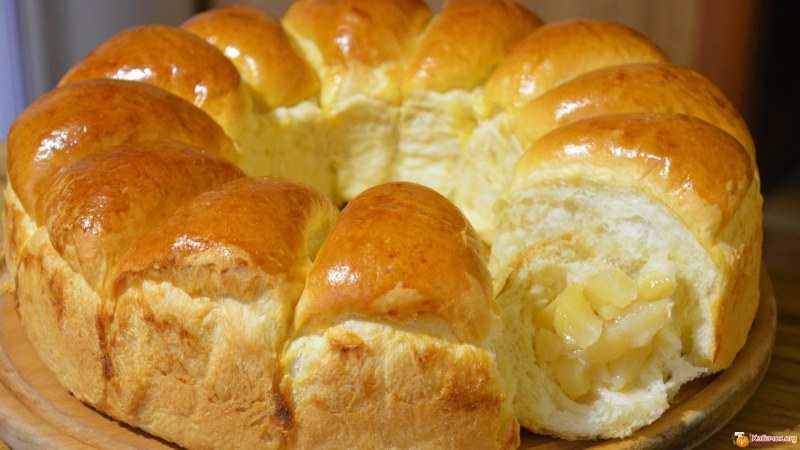 Булочки с яблоками