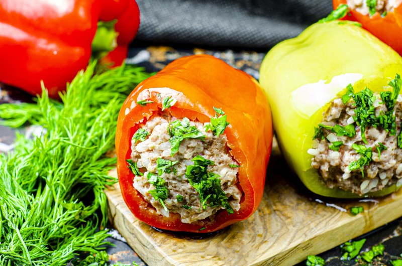 Перцы фаршированные булгуром и грибами