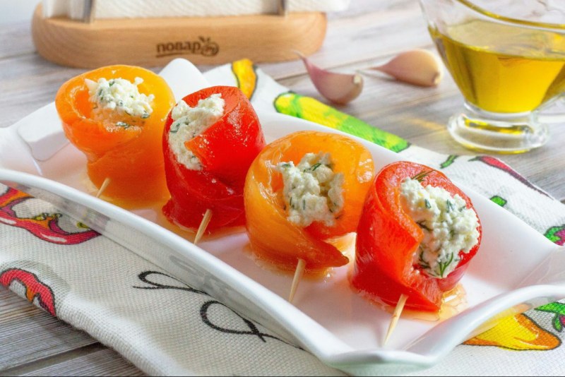 Фаршированные перцы с фаршем и рисом