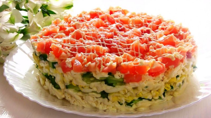 Микс салат с морепродуктами