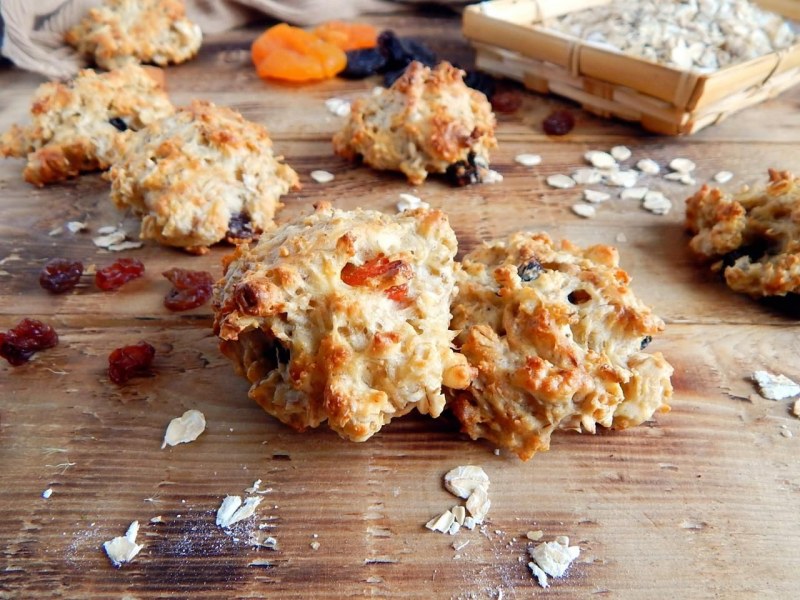 Выпечка с грецкими орехами