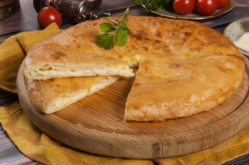 Менгрельские xачапури с сыром.