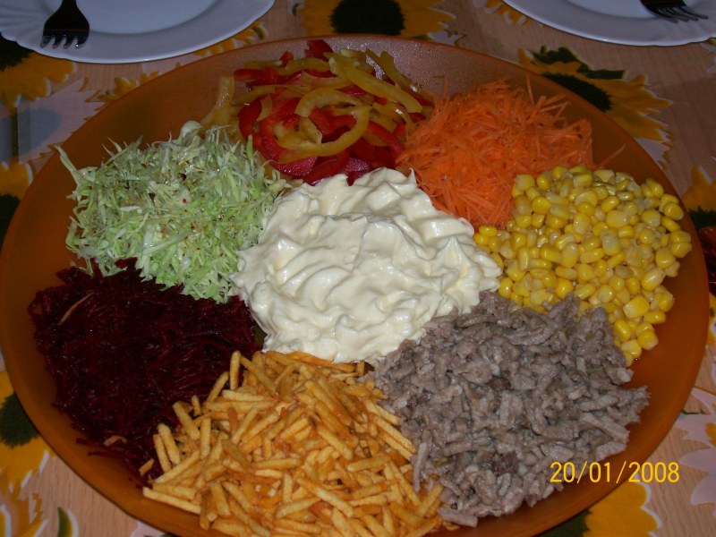 Салат на праздничный стол бык