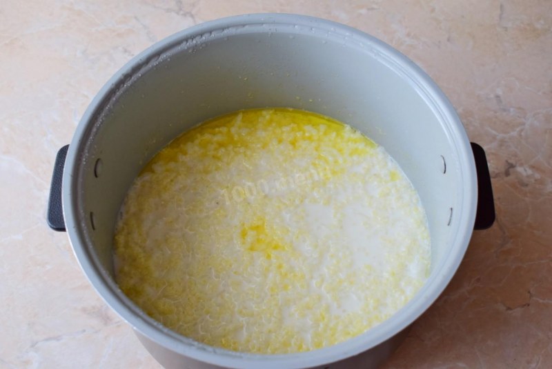 Каша Дружба в мультиварке на молоке