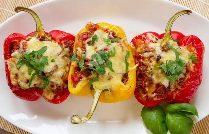 Фаршированные перцы с фаршем и рисом