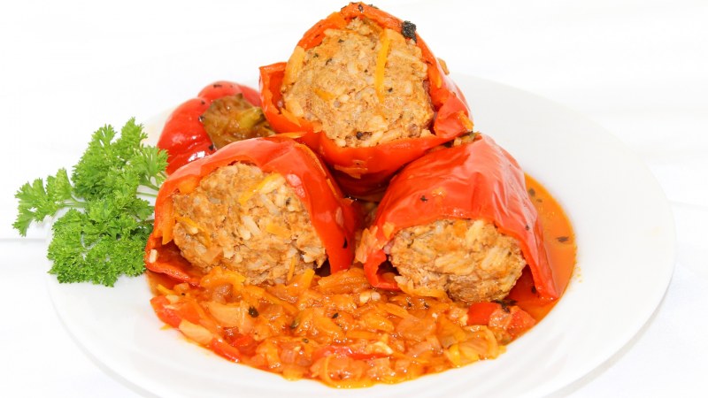 Перцы, фаршированные шампиньонами