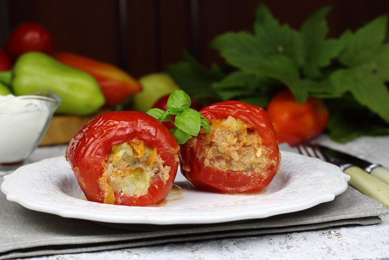 Перчики болгарские фаршированные